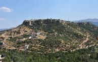 DUHOK, IRAQ - AUGUST 11: A view of a hill during hot weather in Duhok, Iraq on August 11, 2023. The temperature rises up to 50 degrees Celsius at the provinces of Baghdad, Saladin, Vasht, Najaf, Karbala, Diwaniyah and Zikar in Iraq. (Photo by Abdulhameed HusseÄ±n Karam/Anadolu Agency via Getty Images)